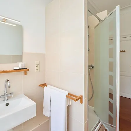 Luxurious 6-br Mansion Near European Union Apartment Brussels